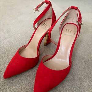 Jennifer Lopez Red Suede Pumps